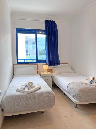 Alicante Hills - Bright, Pool, Parking and AC in the living room