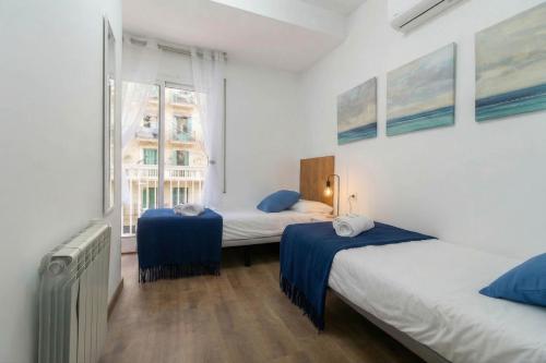 Family apartment with 3 bedrooms for 4 in Eixample