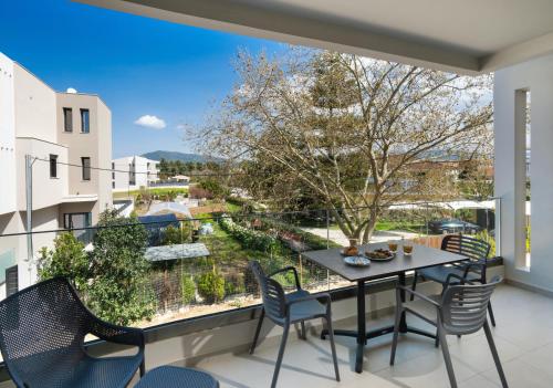 Urban Nest City Apartments