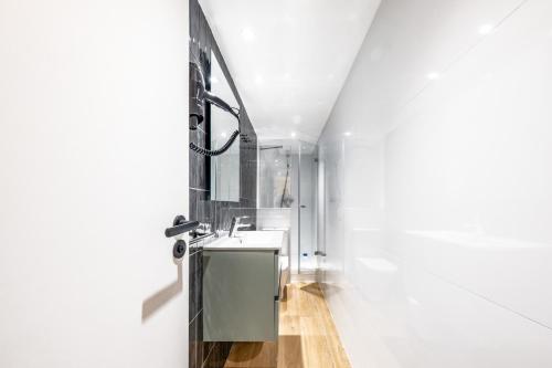 BeBarceloner Sants Apartments