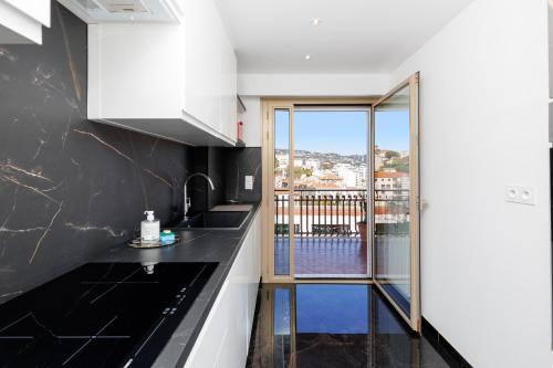 Upstays T2 cosy vue mer terrasse AC