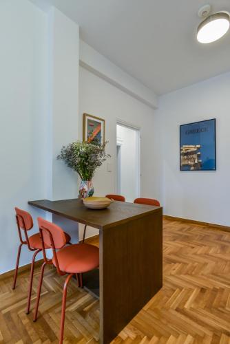 Stylish 2 Bedroom Flat Walk to Acropolis