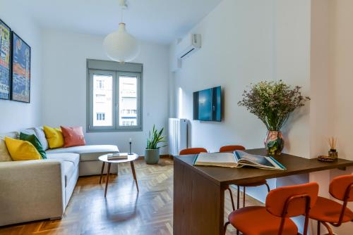 Stylish 2 Bedroom Flat Walk to Acropolis