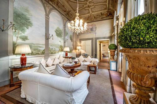 YID Bargello luxury suite