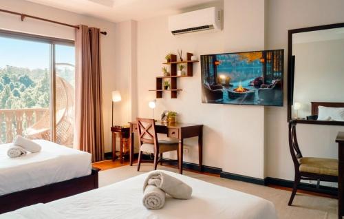 The Hideaway - Scenic Views in Crosswind Tagaytay