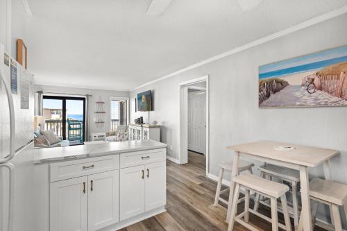 Ocean Forest Villas Oceanview Unit B305 photo 12