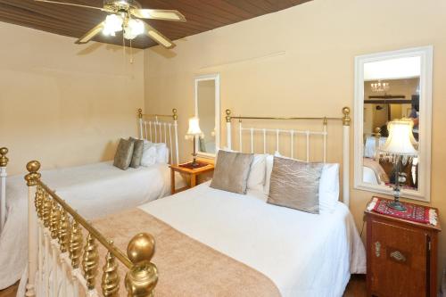 Katil atau katil-katil dalam bilik di Oue Werf Country House
