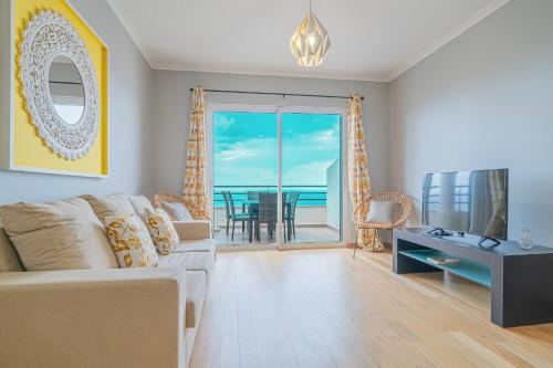 Ocean View Apartment in Caniço de Baixo