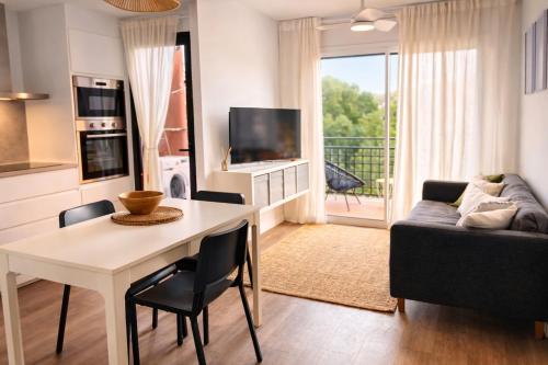 Apartamento moderno con Terraza cerca de Calella de Palafrugell