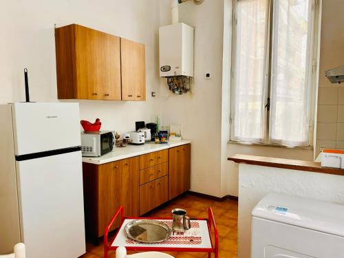 spacious and quiet Gemelli