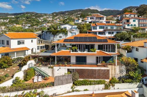 Bom Sucesso View House by Holiday Rental Madeira