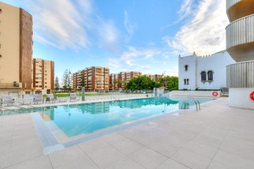 Magnificent gem of Jade Tower Fuengirola