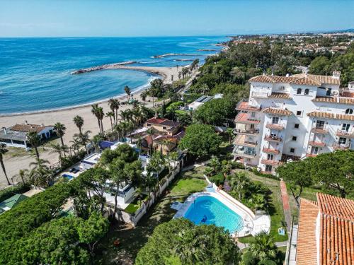 Puerto Banus Beachfront