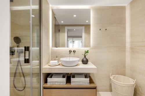 Elegant 3 Bed · Prime Puerto Banús