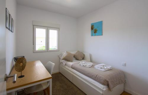 Brian apartment by costablancarent