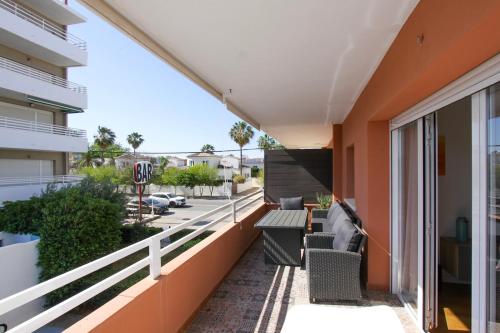 Brian apartment by costablancarent