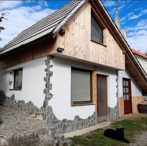 Guest House Volk Turjaški