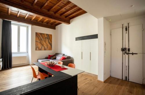 Dream Suite Duomo APARTMENT in the heart of Center with Sauna