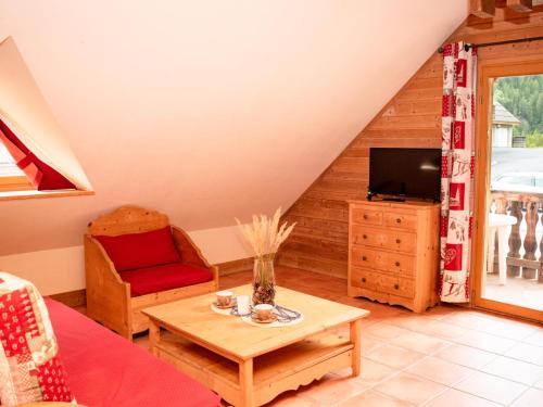 Appartement duplex avec balcon, parking inclus, animaux admis - FR-1-504-102