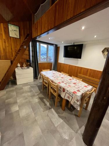 Appartement cosy au pied des pistes famille/amis