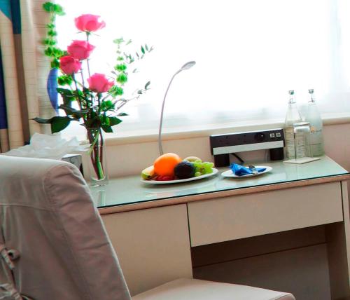 Фотография из галереи Cobo Bay Hotel в Касле