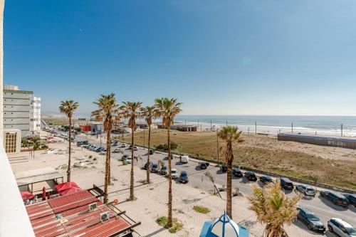 The View II Costa Caparica ( private parking )