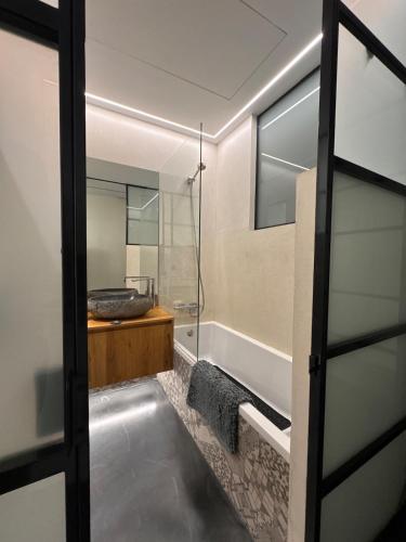 Elegant apartment in central Alicante