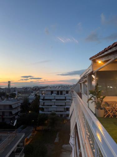 Glyfada Residence Top Floor With Sea & Tower View