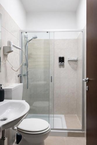 BEDS&ROOMS TIBURTINA- Rooms, Camere private