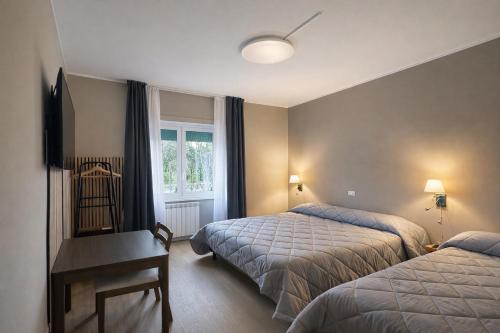 BEDS&ROOMS TIBURTINA- Rooms, Camere private