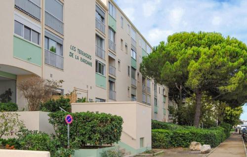 Amazing Apartment In Le Grau Du Roi With Wifi