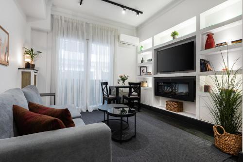 The Athenian Atelier - Kolonaki Sqr