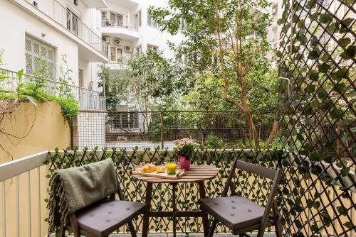 The Athenian Atelier - Kolonaki Sqr