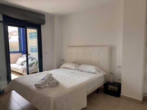 Apartamento moderno en Denia, 2 habitaciones, frente al mar - ES-373-12