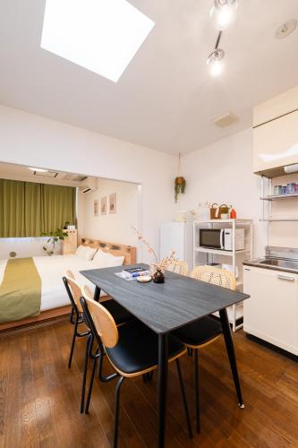 Ricky's guest house