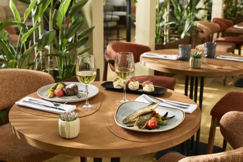 NH Collection Marbella photo 35