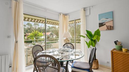 Spacieux 3 pièces avec terrasse, plage à 3 min, linge et ménage inclus