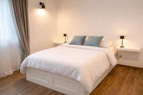 De Conti Apartments