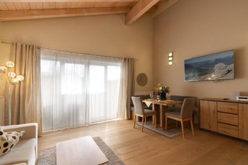 Alpenlandhaus Menardi