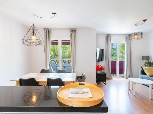 3 Bedrooms in TownHouse near Burriana Beach