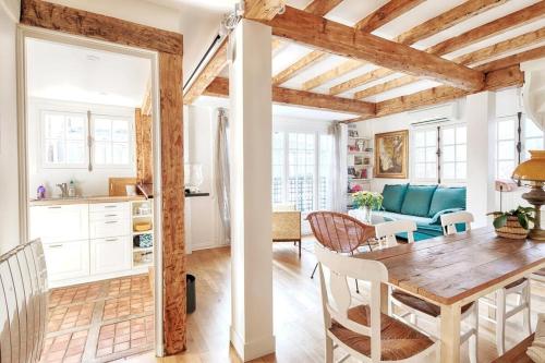 Ganneron - CI - Welcoming studio for 2p - Paris 18