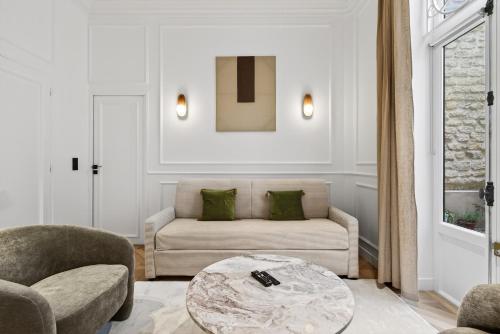 Villa élégante, Champs-Élysées, Opéra-Monceau, AC