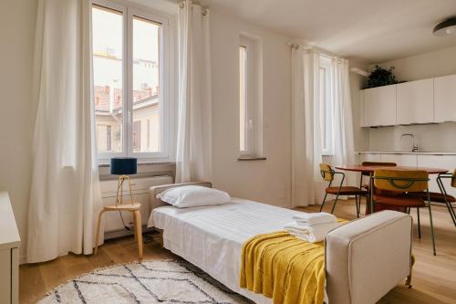 Just Urban Stays - Modern and Strategic 1-BR Flat D - Central Station