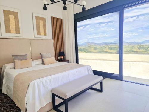 Stylish Townhouse on Finca Cortesin Golf