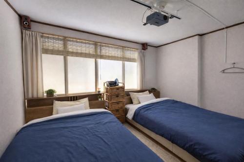 遊べるホステル-街中屋上キャンプ