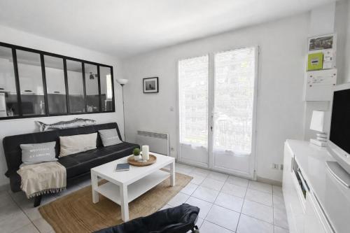 Maisonnette cosy avec jardin - proche port et plage