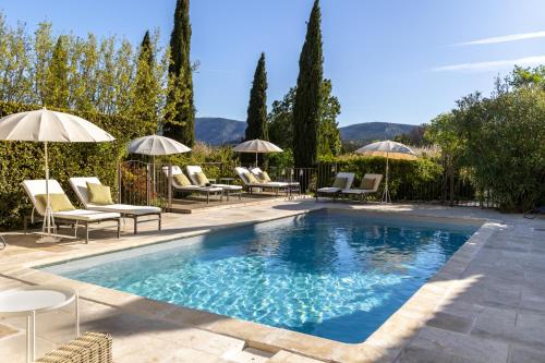 Piscina a Les Colombes o a prop