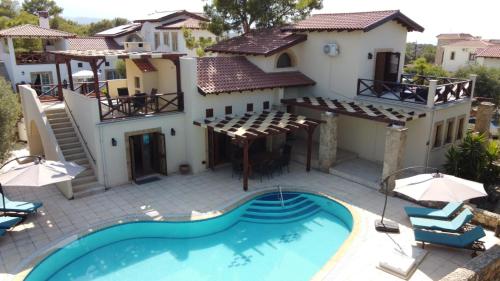 Secluded Luxury Villa Private Pool Peaceful Forest Escape in Esentepe