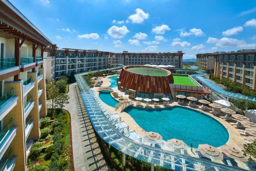 Marriott Jeju Shinhwa World Hotel