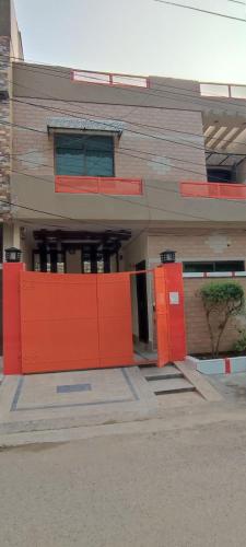 อาคารที่มีเกสต์เฮาส์